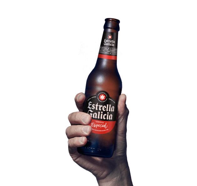 botella mano