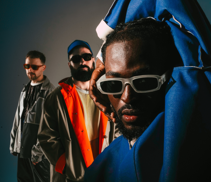 THROES + THE SHINE - Artistas - Posidonia