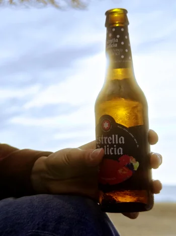 Estrella Galicia Edición Andalucía 2025 - Slider Card 4