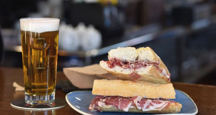 cerveza y jamón